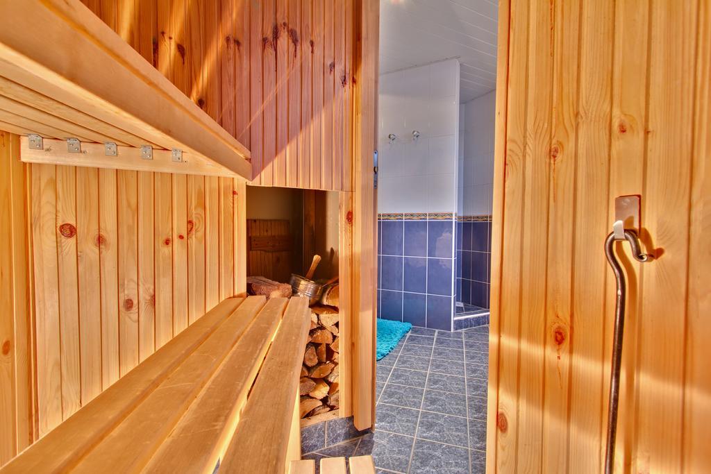 Toompuiestee Penthouse With Sauna Таллин Экстерьер фото